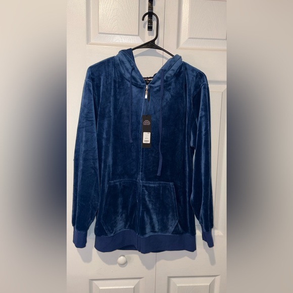 Fashion Nova Blue Velour Jacket and legging set JUNIORS - Picture 3 of 7